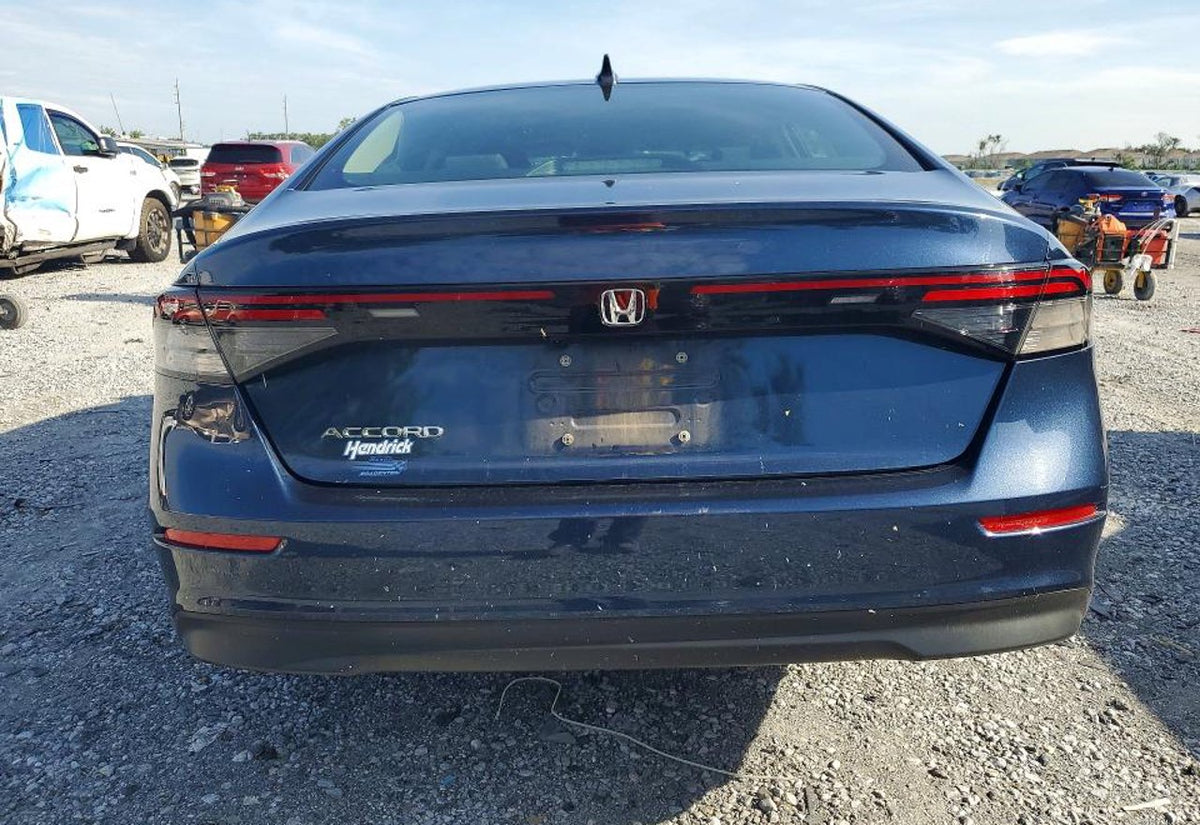 2024 Honda Accord EX - 1HGCY1F37RA047550 photo 17