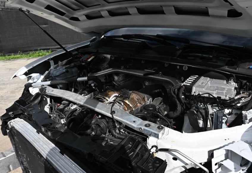 2019 Lamborghini Urus Sport Utility 4D - ZPBUA1ZL7KLA04560 photo 18