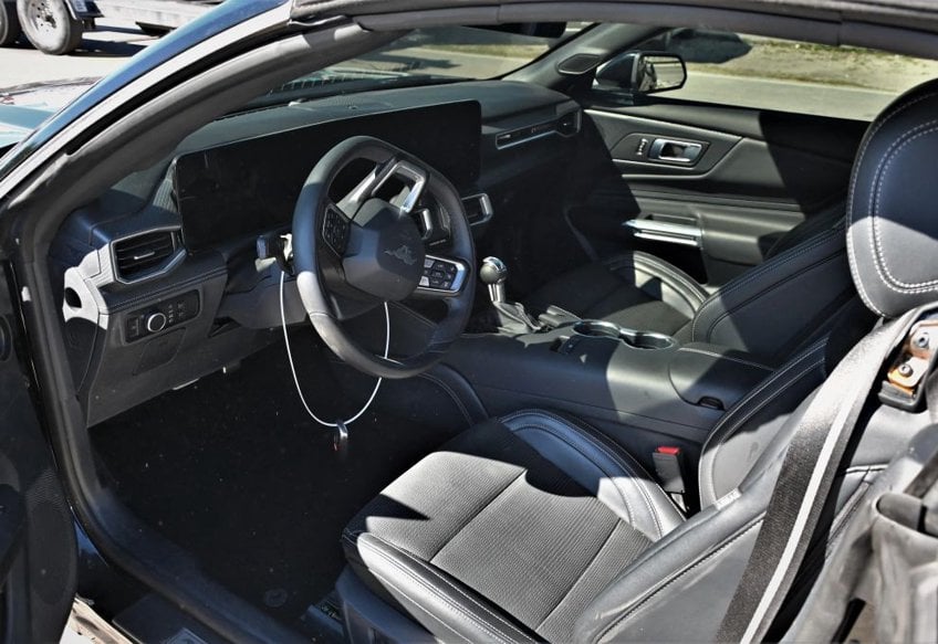 2024 Ford Mustang EcoBoost Premium - 1FAGP8UH4R5111245 photo 7