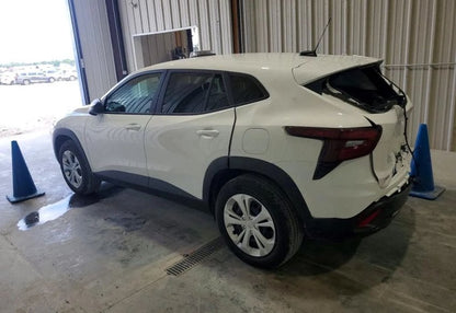 2025 Chevrolet Trax LS - KL77LFEP9SC202431 photo 3