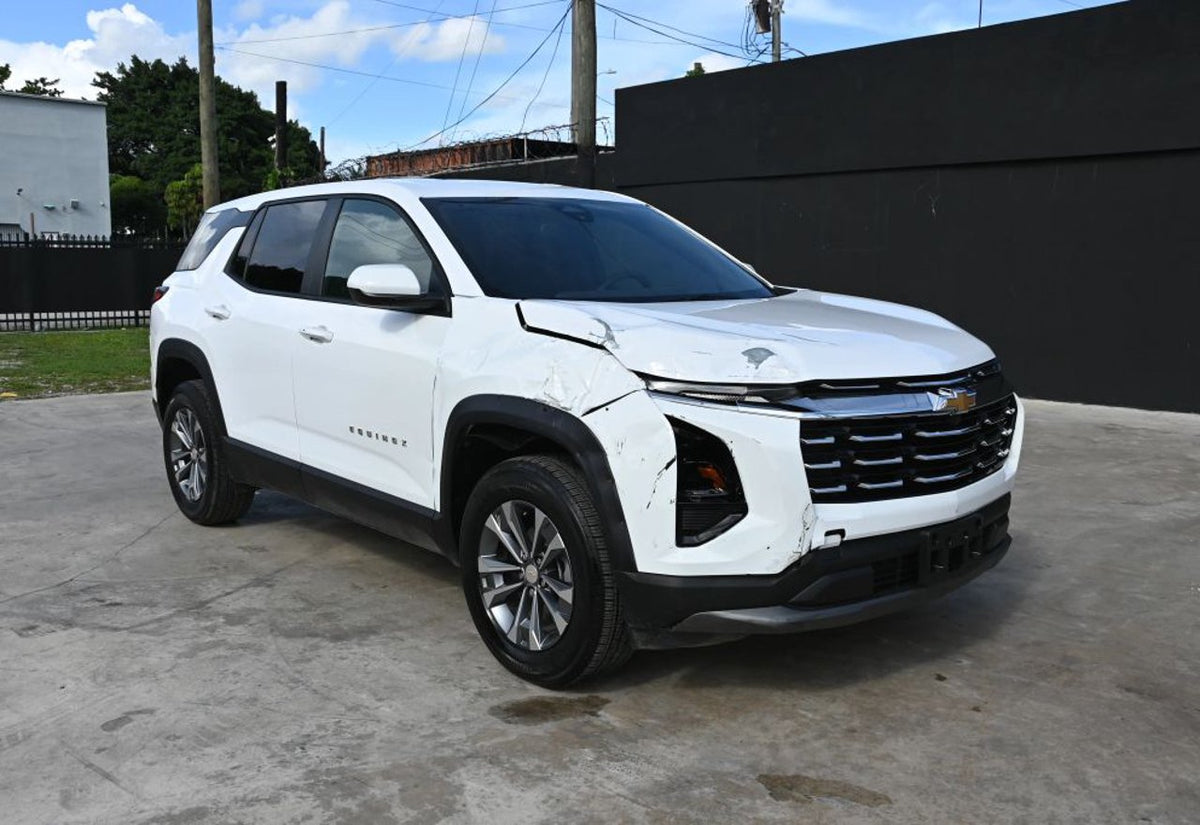 2025 Chevrolet Equinox LT - 3GNAXHEGXSL302137 photo 17