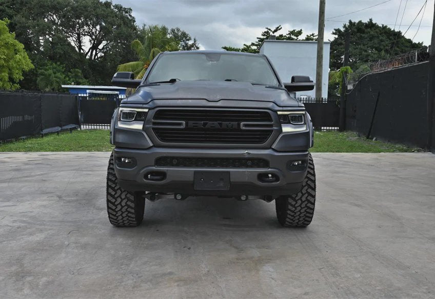 2019 Ram 1500 Big Horn - 1C6SRFFT4KN857566 photo 2