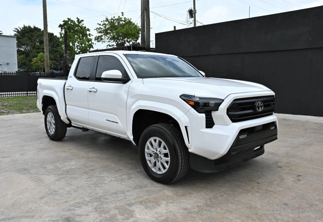2025 Toyota Tacoma SR5 - 3TYKB5FN6ST028683 photo 18