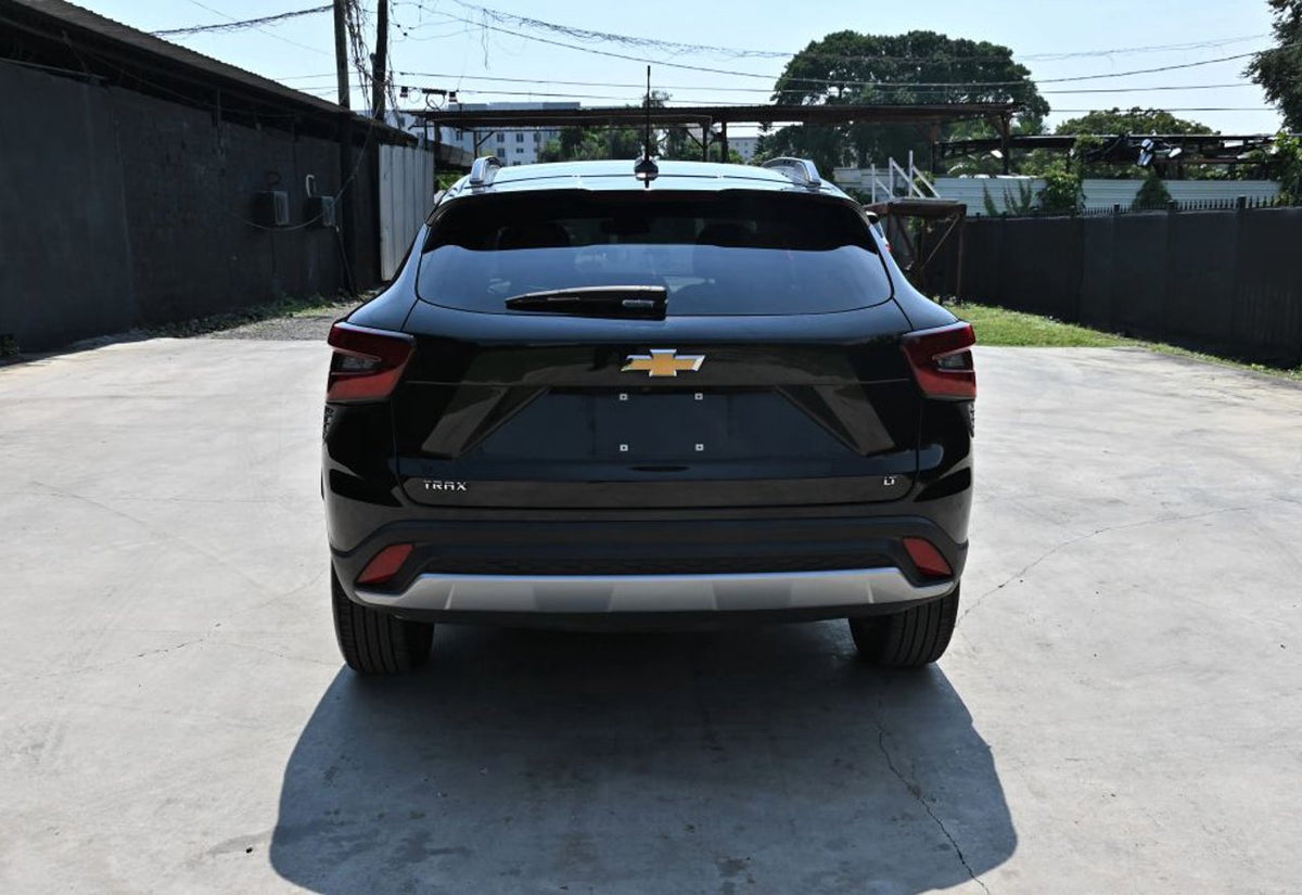 2025 Chevrolet Trax LT - KL77LHEP3SC109836 photo 25