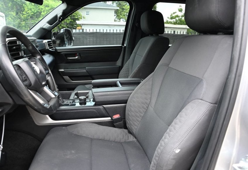 2025 Toyota Tundra SR5 - 5TFLA5AB5SX045131 photo 12