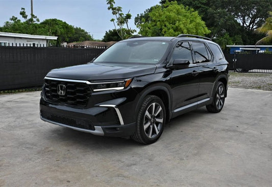 2023 Honda Pilot Touring - 5FNYG2H74PB014250 photo 1
