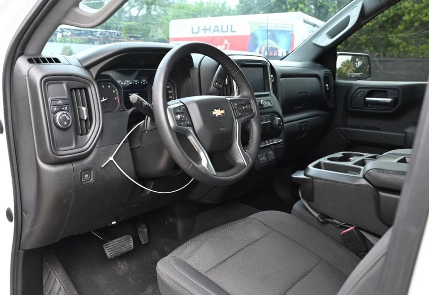 2022 Chevrolet Silverado 1500 Limited Custom - 1GCPWBEK1NZ155212 photo 12