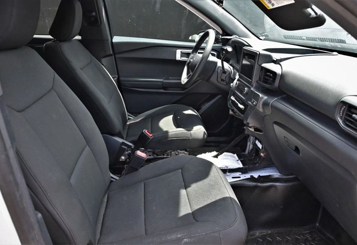 2025 Ford Explorer Hybrid Police Interceptor Utility - 1FM5K8AW1SGA87804 photo 30