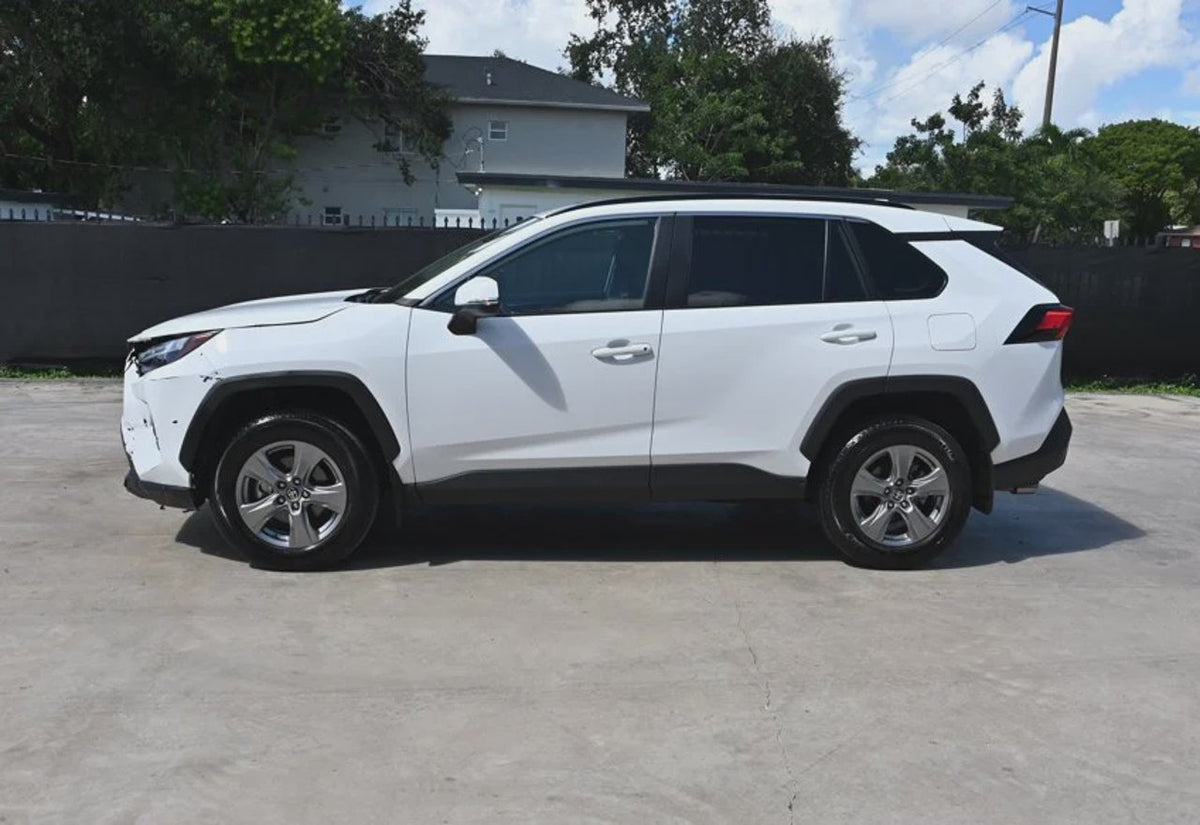 2024 Toyota RAV4 XLE - 2T3W1RFV8RW354064 photo 25