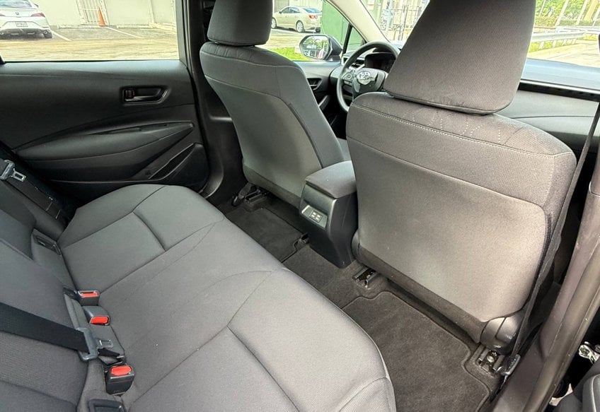 2023 Toyota Corolla LE - 5YFB4MDE3PP019989 photo 13