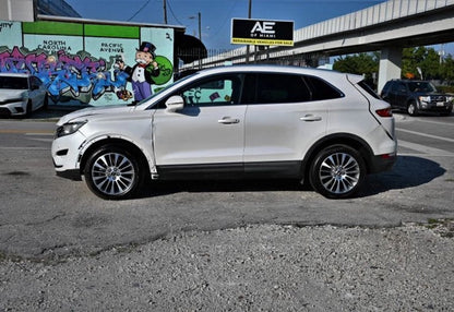 2017 Lincoln MKC Reserve Sport Utility 4D - 5LMCJ3C92HUL11058 photo 47