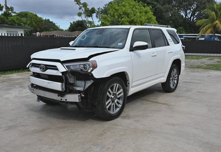 2024 Toyota 4Runner TRD Sport - JTEAU5JR2R5310889 photo 1