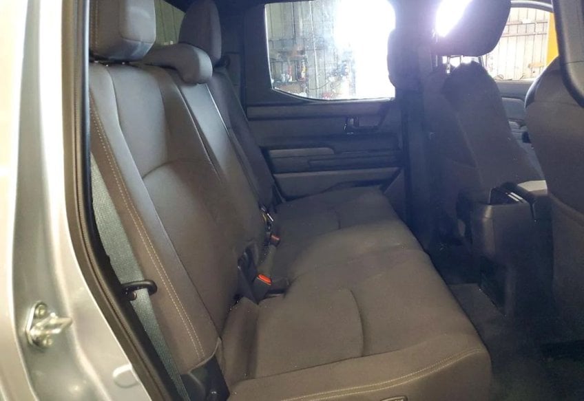 2025 Toyota Tacoma SR - 3TYLD5KN5ST012074 photo 10