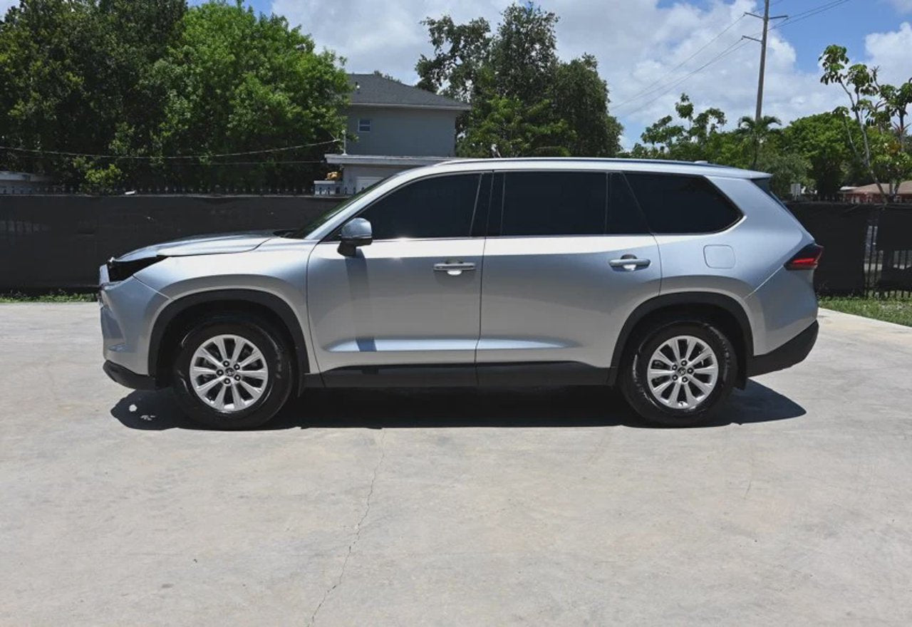 2025 Toyota Grand Highlander XLE - 5TDAAAA5XSS032021 photo 24