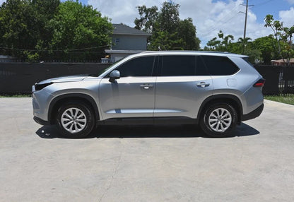 2025 Toyota Grand Highlander XLE - 5TDAAAA5XSS032021 photo 24