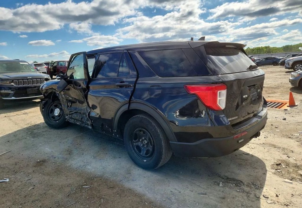 2022 Ford Explorer Hybrid Police Interceptor Utility - 1FM5K8AWXNNA00949 photo 15