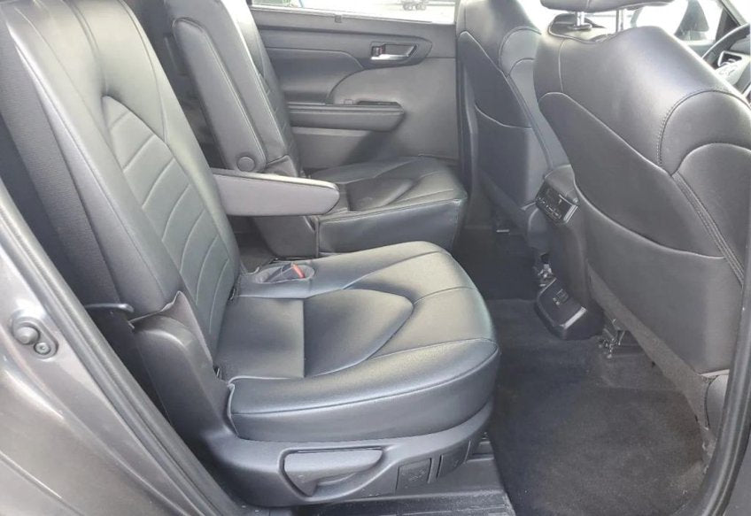 2023 Toyota Highlander XLE - 5TDKDRAH0PS009407 photo 10