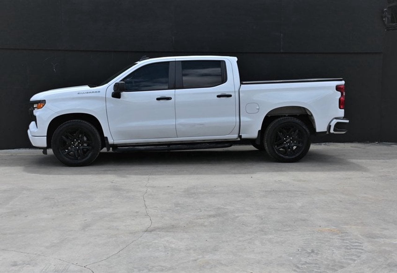 2023 Chevrolet Silverado 1500 Custom - 3GCPABEK0PG153243 photo 19