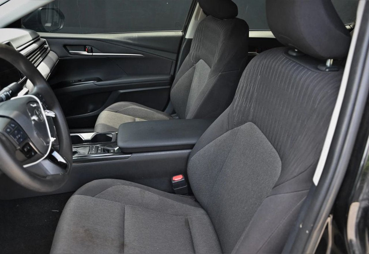 2025 Toyota Camry LE - 4T1DAACK9SU147037 photo 29
