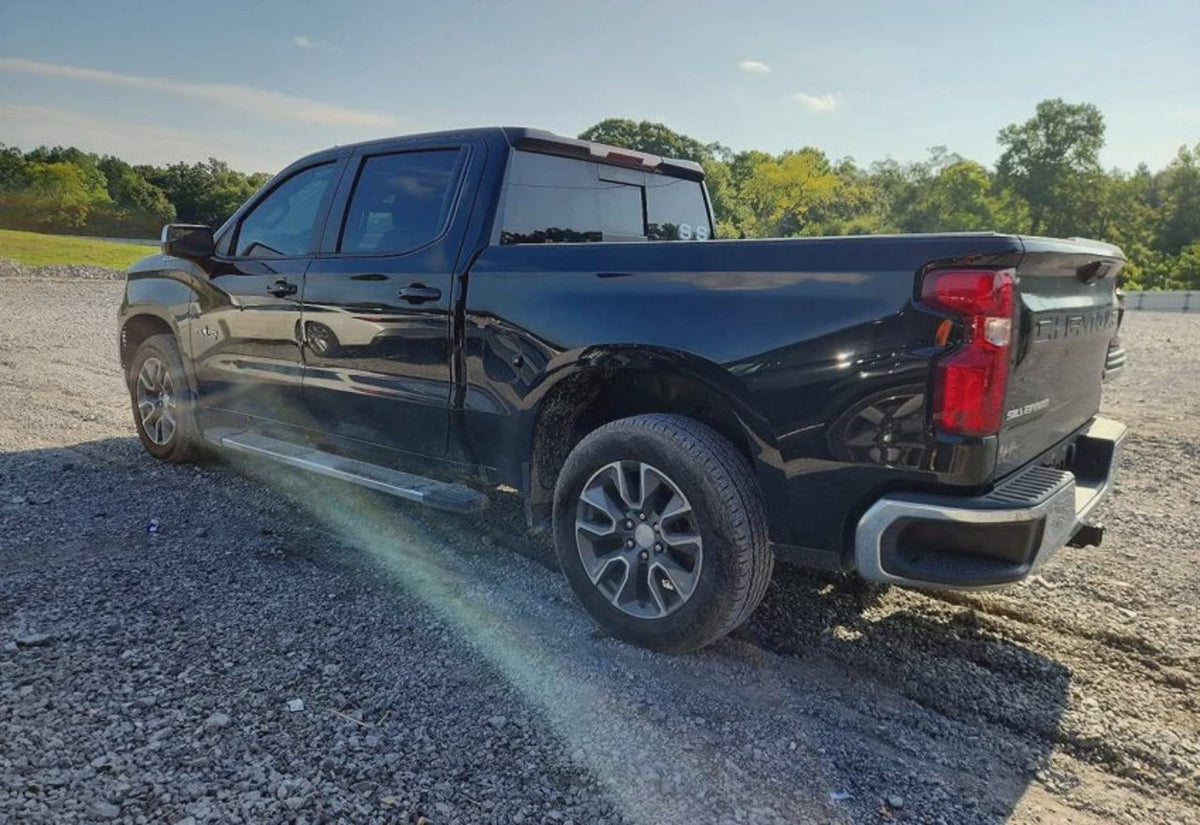 2024 Chevrolet Silverado 1500 LT - 1GCPACED0RZ144343 photo 13