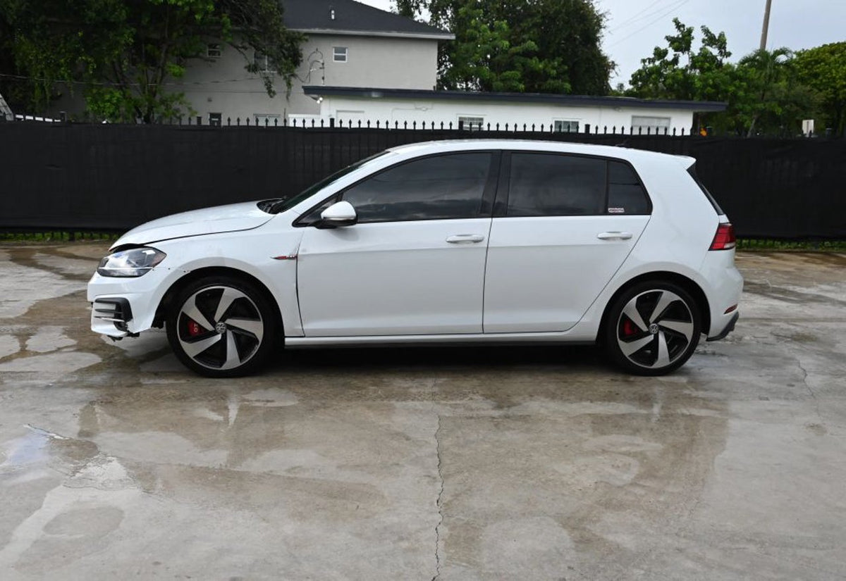 2020 Volkswagen Golf GTI S - 3VW6T7AU1LM004343 photo 24