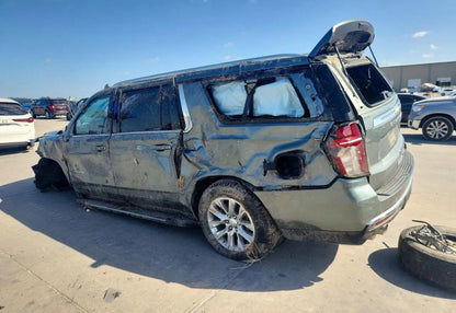 2023 Chevrolet Suburban Premier - 1GNSCFKD1PR549755 photo 15
