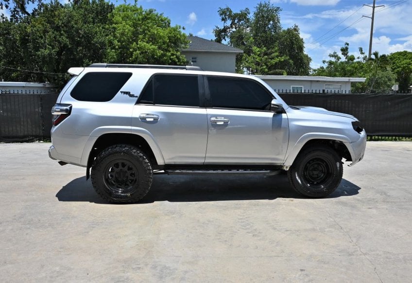 2024 Toyota 4Runner TRD Off-Road Premium - JTERU5JRXR6225084 photo 6