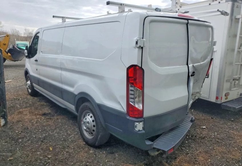 2023 Ford Transit 250 - 1FTBR2Y86PKB73525 photo 3