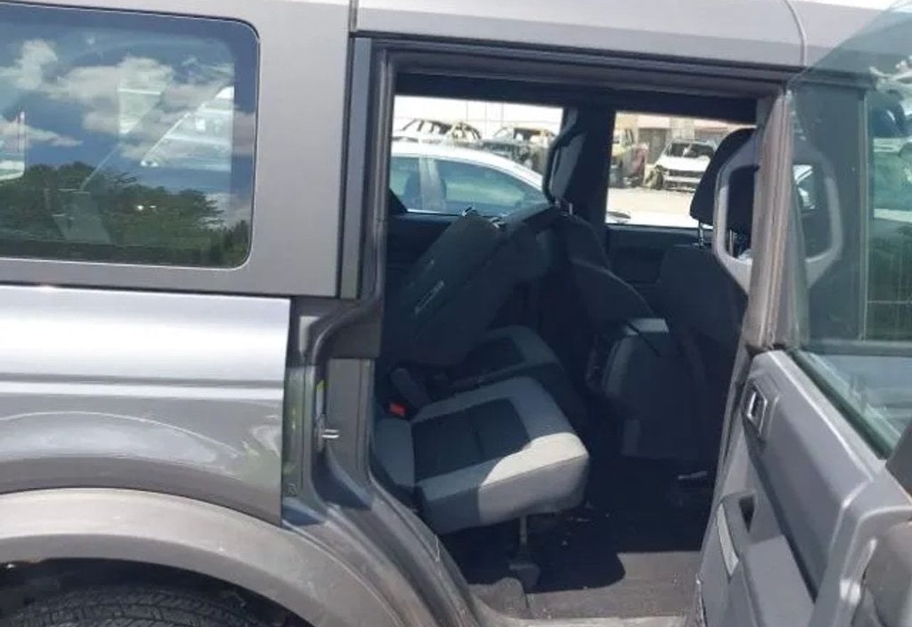2025 Ford Bronco Base - 1FMDE6BHXSLA87086 photo 22
