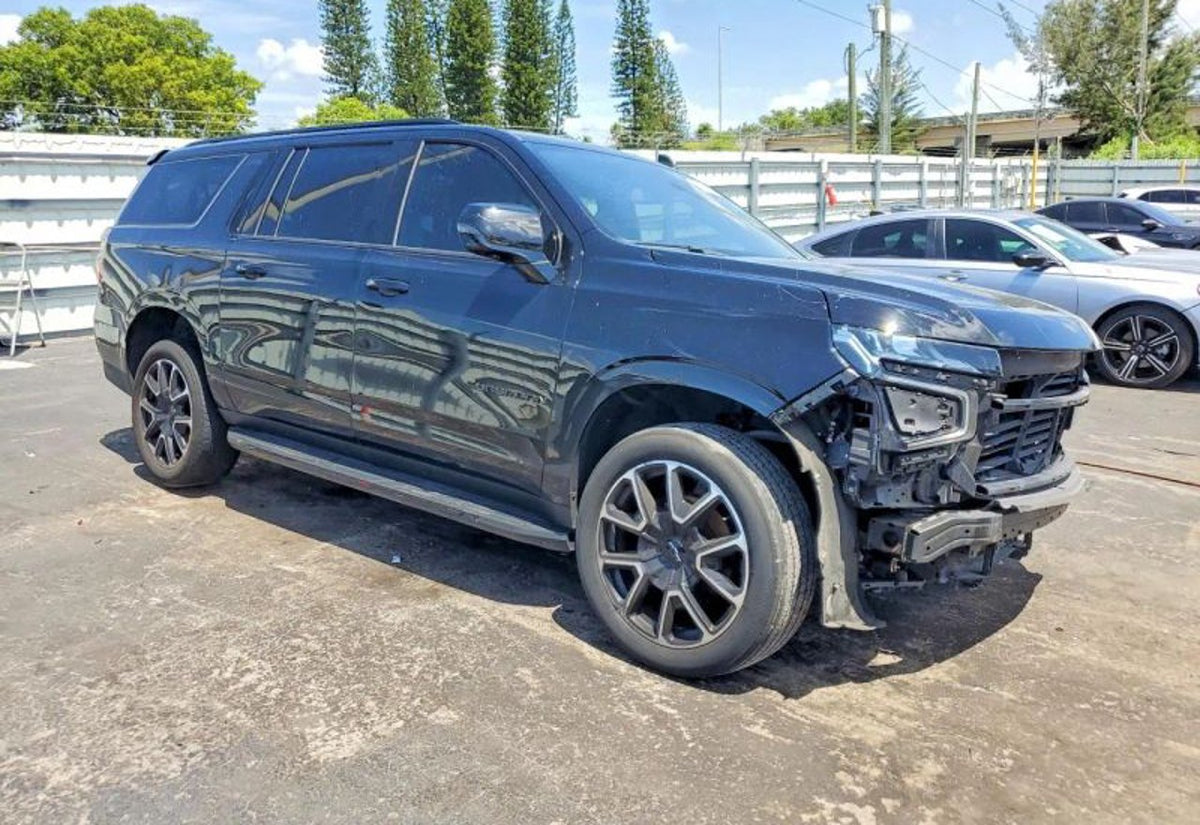 2022 Chevrolet Suburban RST Sport Utility 4D - 1GNSKEKD9NR127484 photo 12