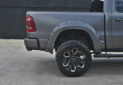 2019 Ram 1500 Big Horn - 1C6SRFFT4KN857566 photo 9