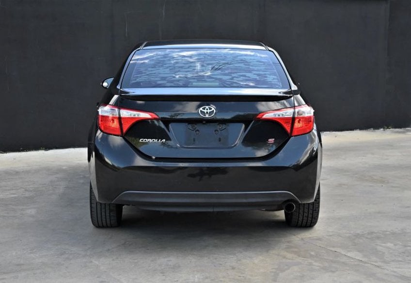2015 Toyota Corolla S Sedan 4D - 2T1BURHE2FC407821 photo 16