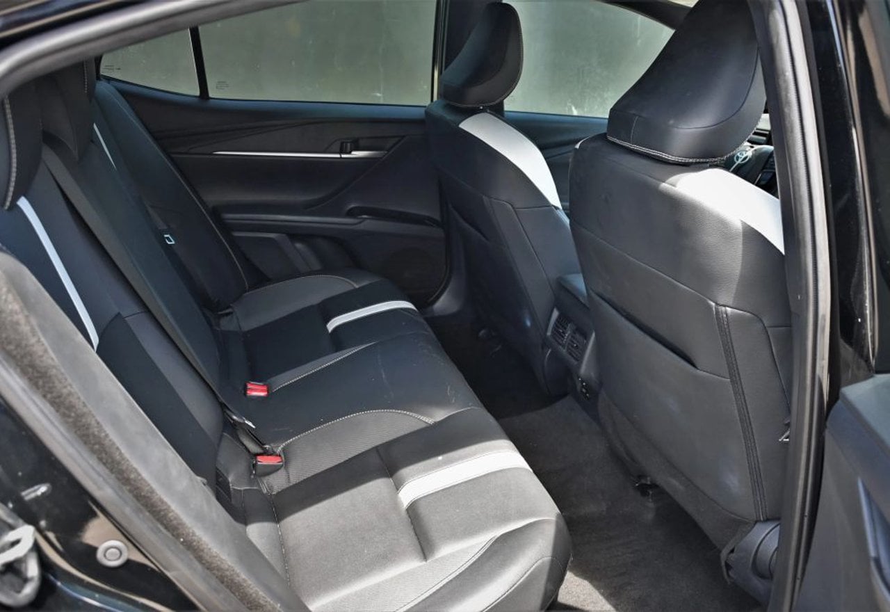 2025 Toyota Camry SE - 4T1DAACKXSU594637 photo 28