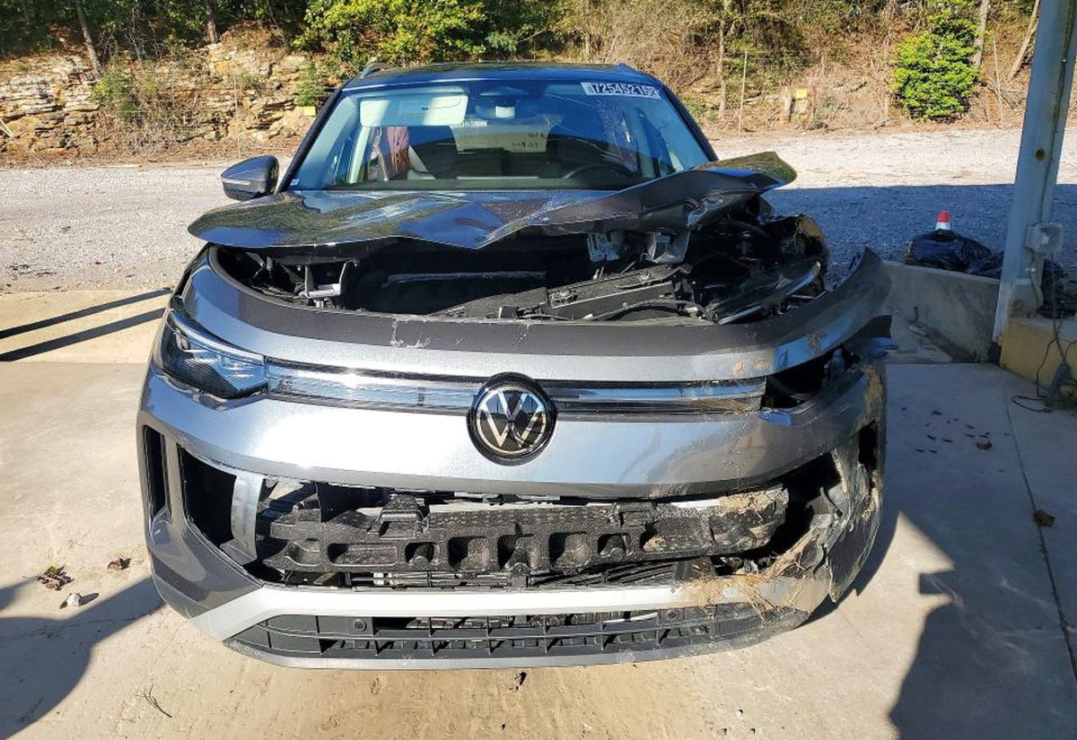 2026 Volkswagen Tiguan SE - 3VVFR7RM8TM093738 photo 17