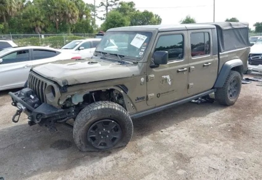2020 Jeep Gladiator Sport S - 1C6JJTAGXLL167796 photo 2