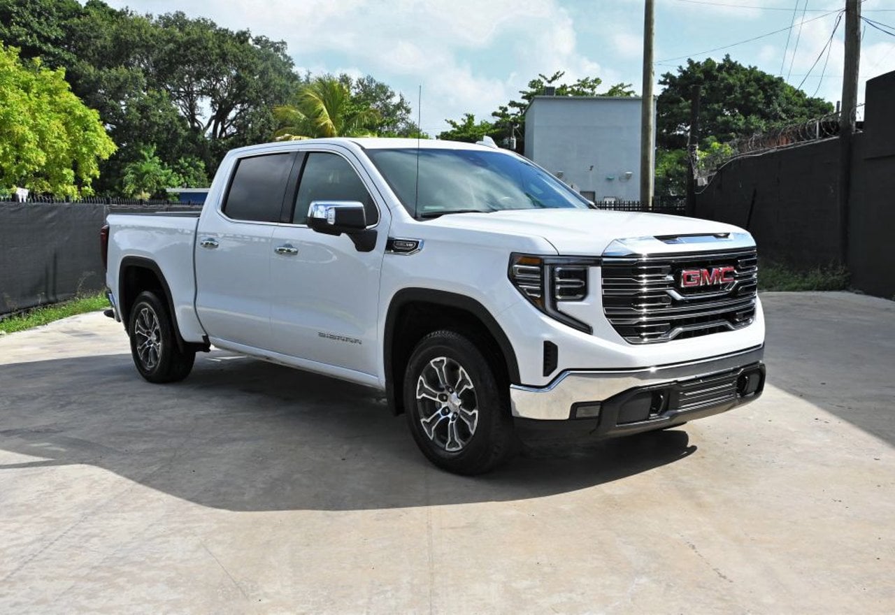 2025 GMC Sierra 1500 SLT - 1GTPHDED9SZ249079 photo 25