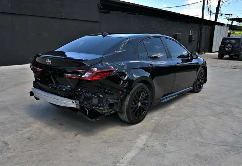 2025 Toyota Camry SE - 4T1DAACKXSU594637 photo 3