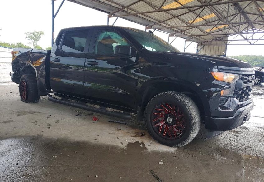 2026 Chevrolet Silverado 1500 Custom - 1GCPKBEK6TZ102627 photo 4
