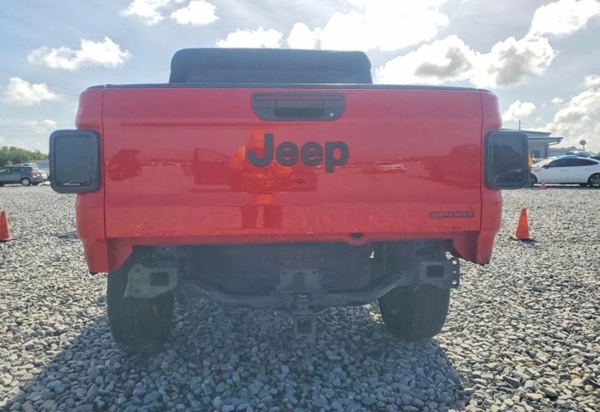 2020 Jeep Gladiator - 1C6HJTAG5LL126409 photo 6