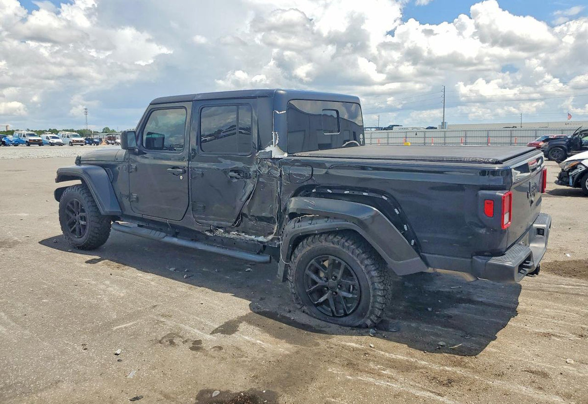 2023 Jeep Gladiator - 1C6HJTAG3PL554615 photo 15