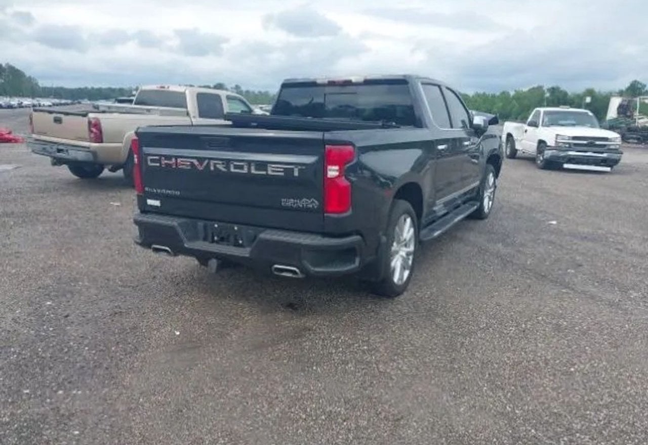 2023 Chevrolet Silverado 1500 High Country - 1GCUDJE86PZ244591 photo 14
