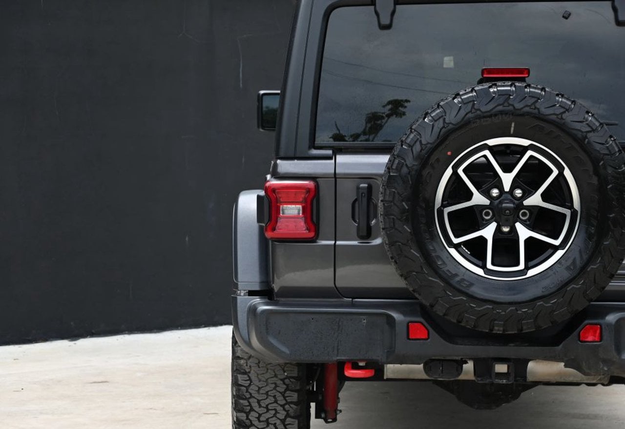 2024 Jeep Wrangler Rubicon - 1C4PJXFG7RW284424 photo 30