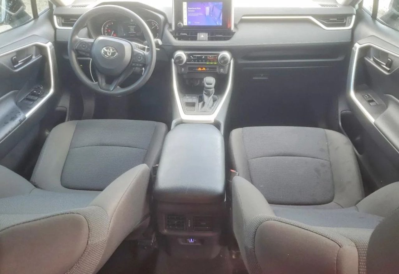 2024 Toyota RAV4 LE - 2T3H1RFV2RW316113 photo 19