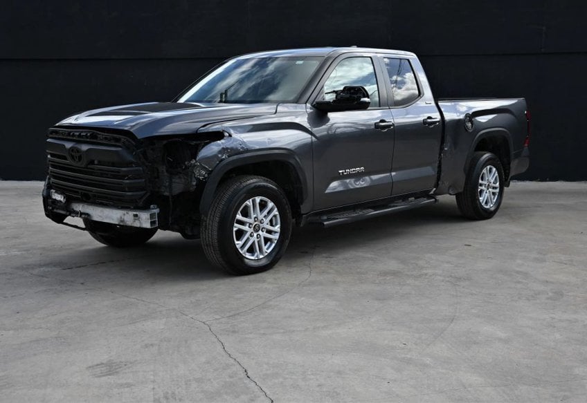 2024 Toyota Tundra SR5 - 5TFLA5DA6RX172581 photo 2