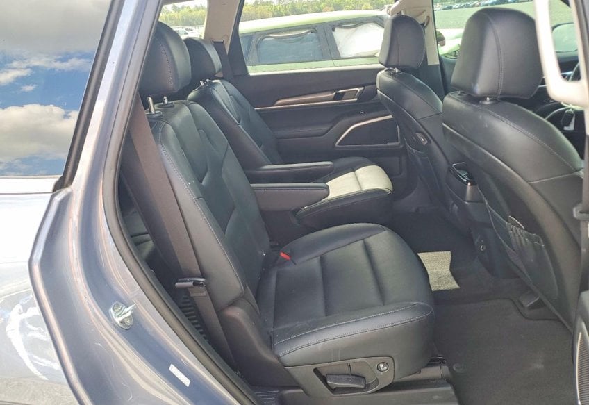 2022 Kia Telluride S - 5XYP6DHC8NG293196 photo 11