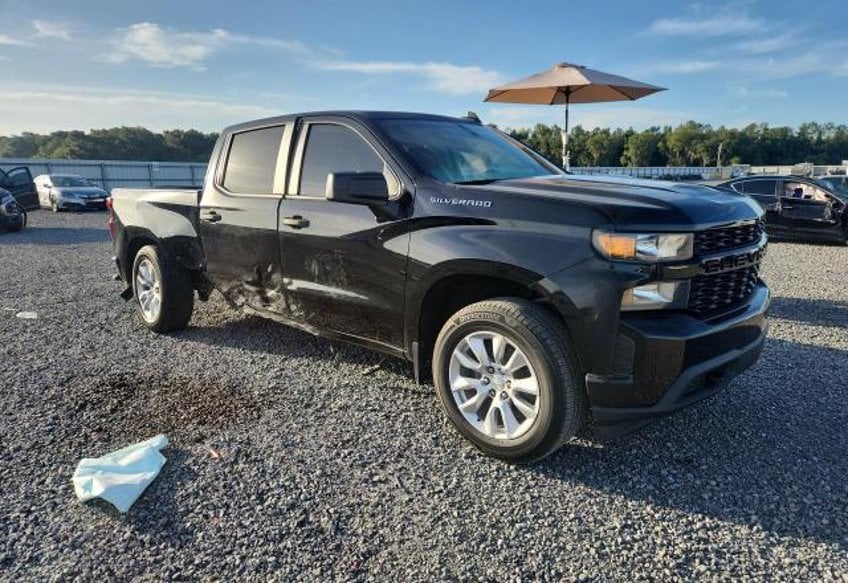 2021 Chevrolet Silverado 1500 Custom - 3GCPWBEKXMG366343 photo 4