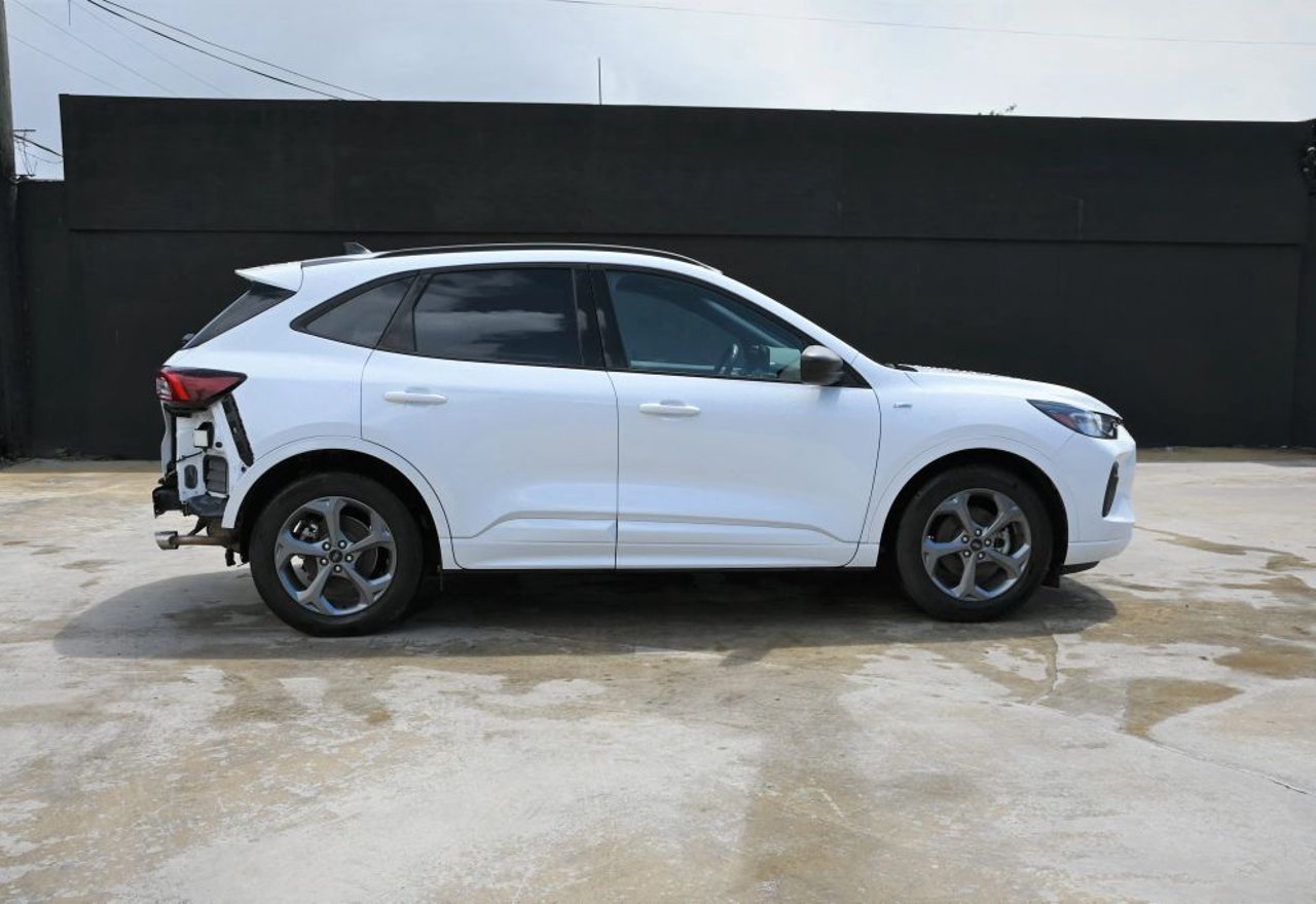 2023 Ford Escape ST-Line - 1FMCU0MN5PUA59745 photo 21