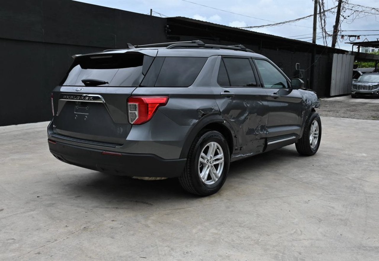 2024 Ford Explorer XLT - 1FMSK7DH4RGA41677 photo 19