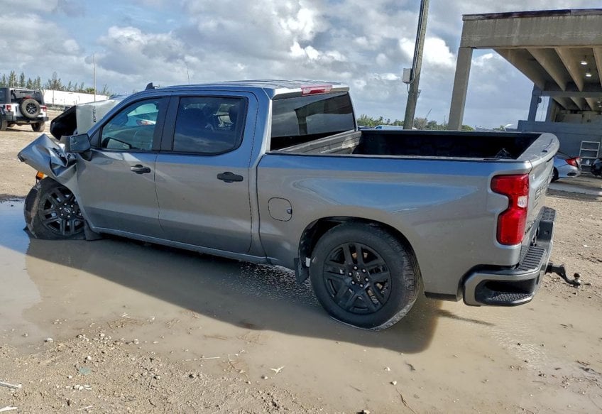 2024 Chevrolet Silverado 1500 Custom - 1GCPABEK4RZ322912 photo 2