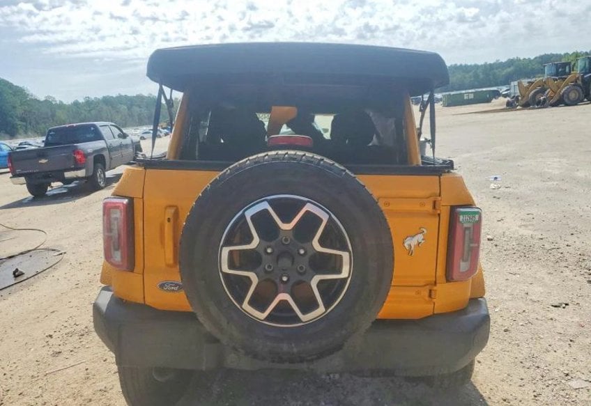 2021 Ford Bronco Outer Banks Sport Utility 4D - 1FMDE5BH0MLA71962 photo 4